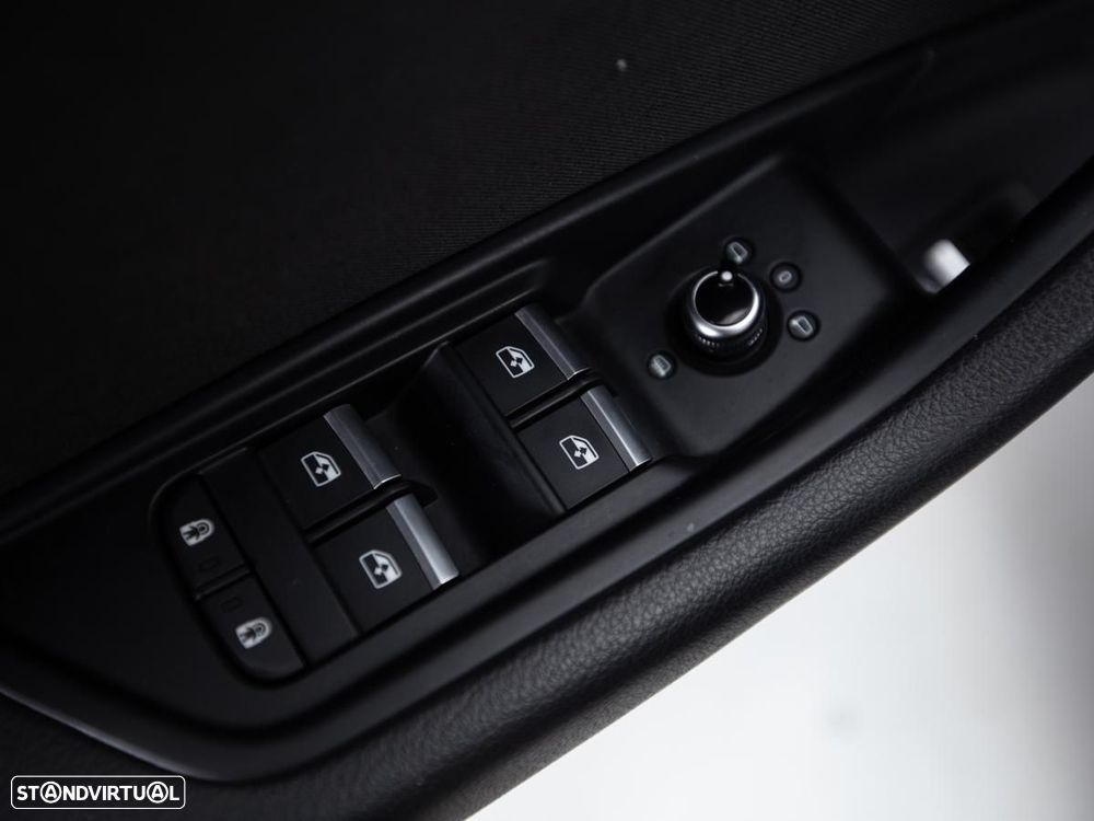 Audi A4 Avant 35 TDI S tronic - 15