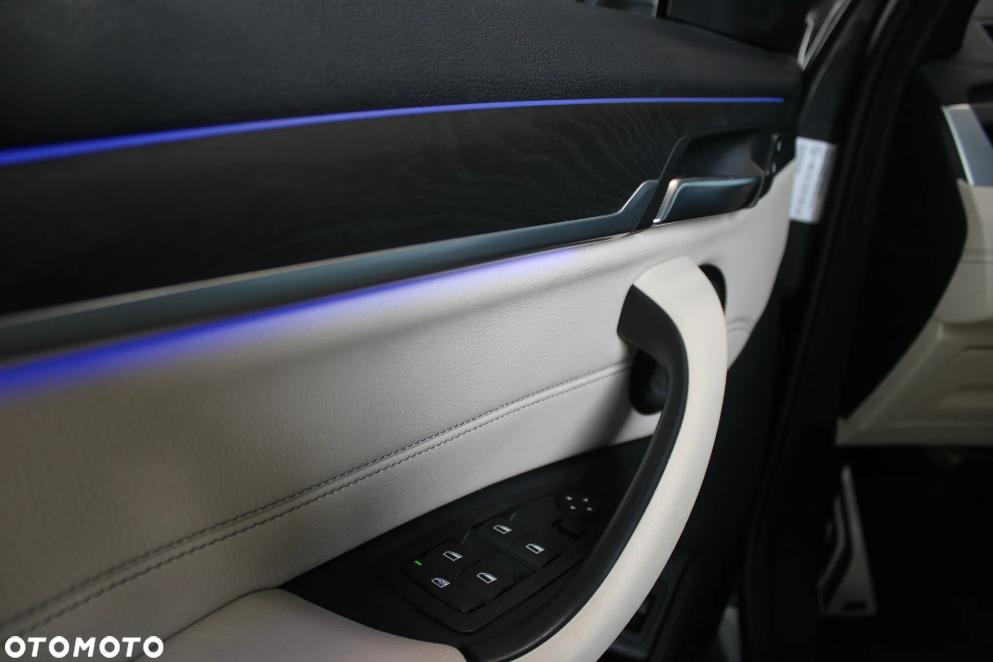 BMW X1 sDrive18i M Sport - 11