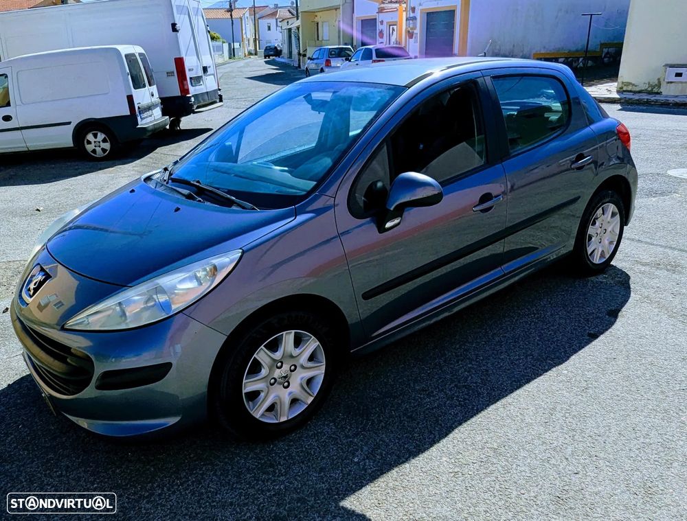 Peugeot 207 1.4 16V Open - 1