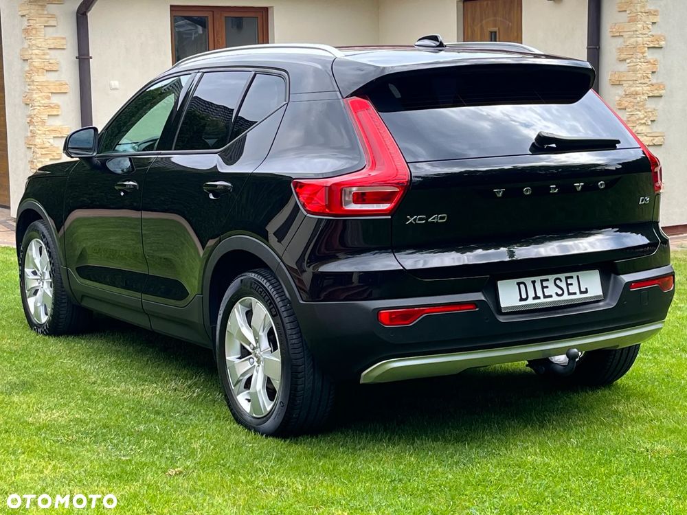 Volvo XC 40 D3 Momentum Pro - 4