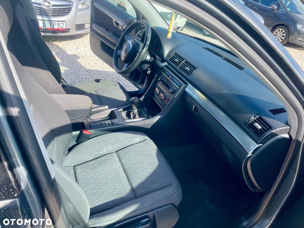 Audi A4 Avant 2.0 TDI - 30