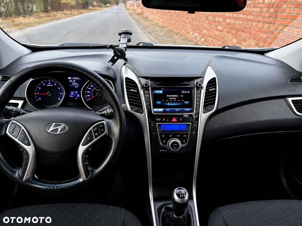 Hyundai i30 1.6 Style - 8