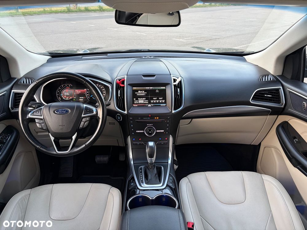 Ford Edge - 36