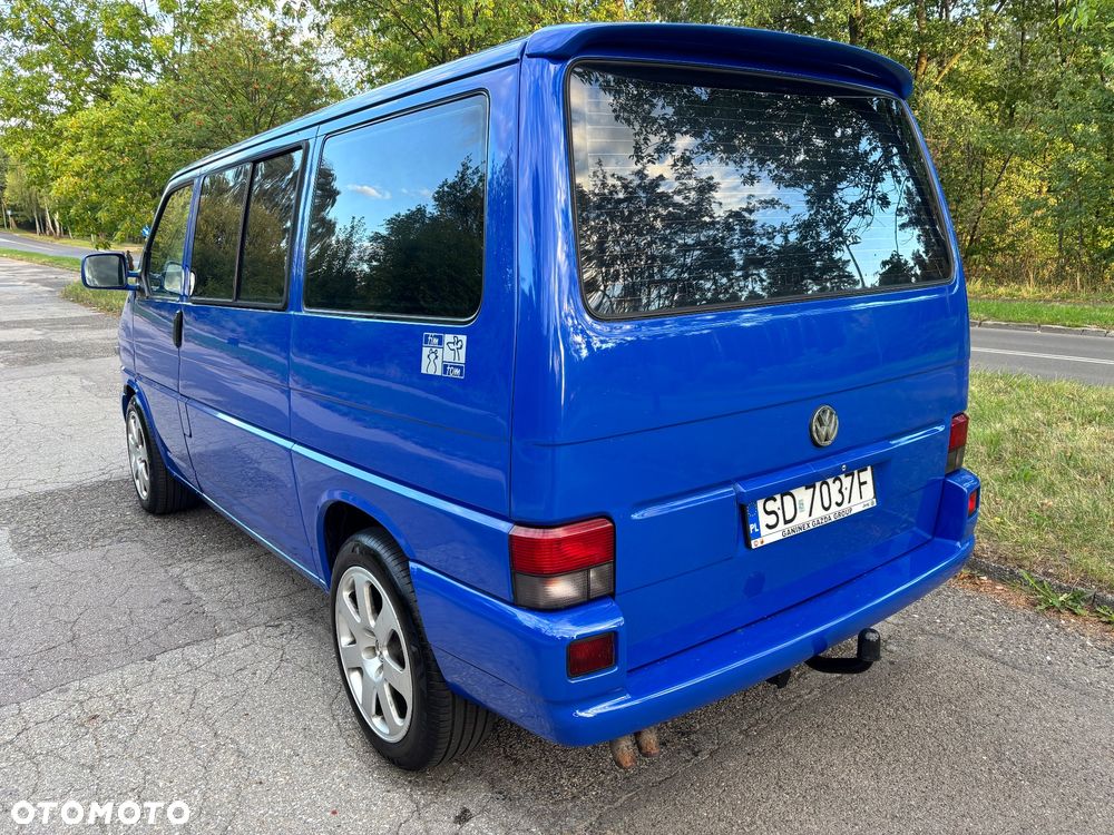 Volkswagen Multivan - 21