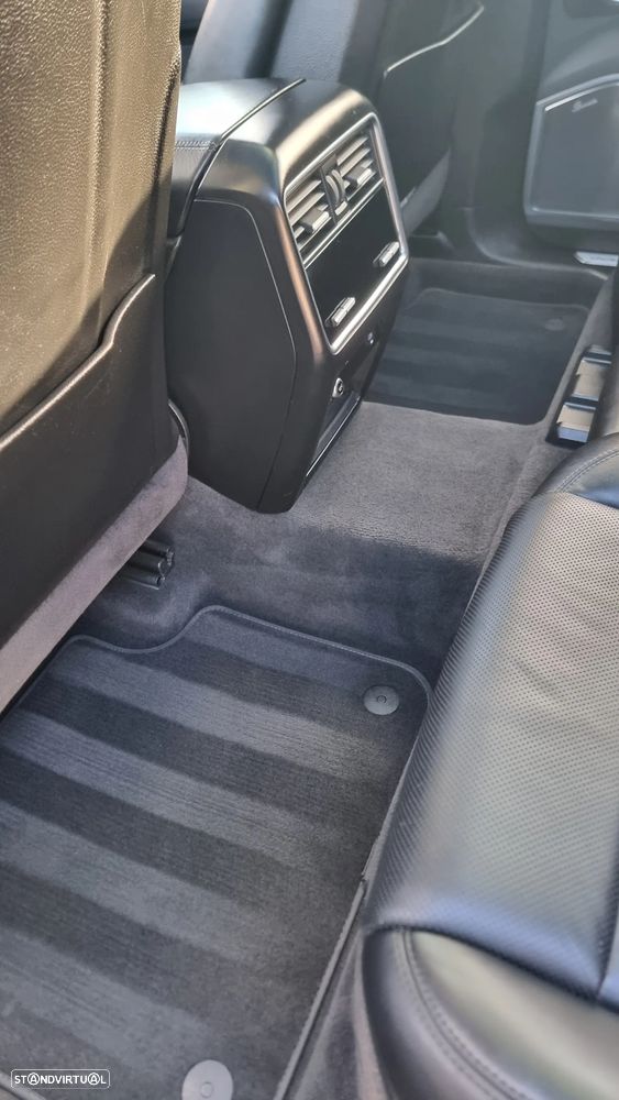 Porsche Cayenne Turbo S E-Hybrid - 15