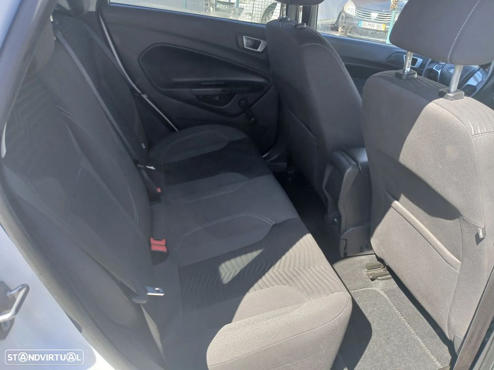 Ford Fiesta 1.0 Ti-VCT Titanium - 19