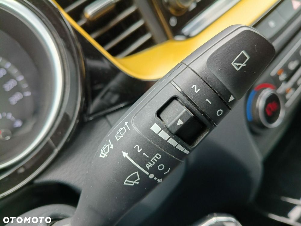 Kia XCeed - 23