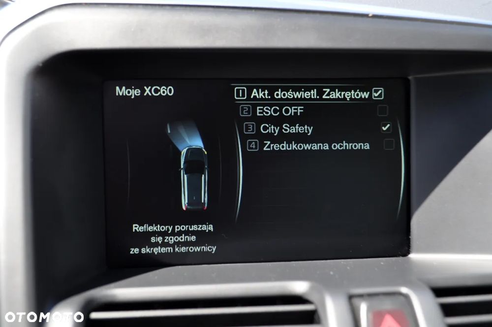 Volvo XC 60 D4 AWD Summum - 36
