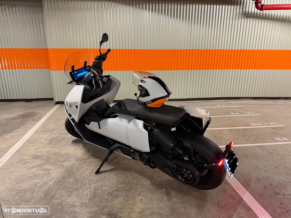 BMW CE 04 Full extras - 2