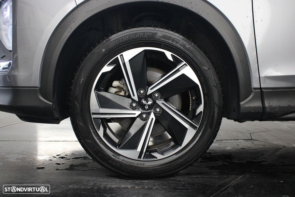 Mitsubishi Eclipse 2.4 PHEV eStyle — fotografia 40