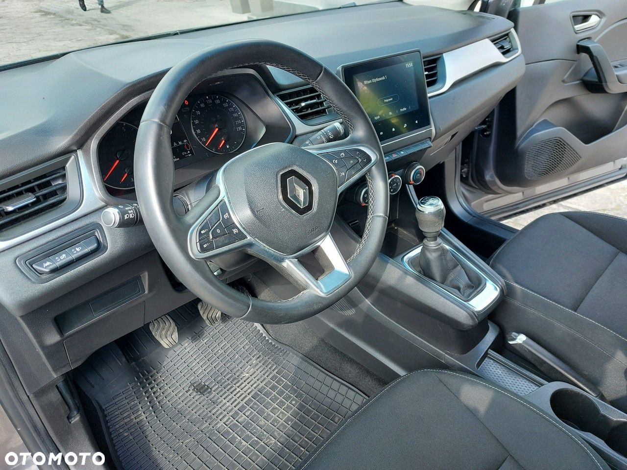 Renault Captur - 11