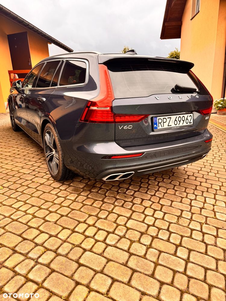 Volvo V60 D3 Momentum Pro - 10