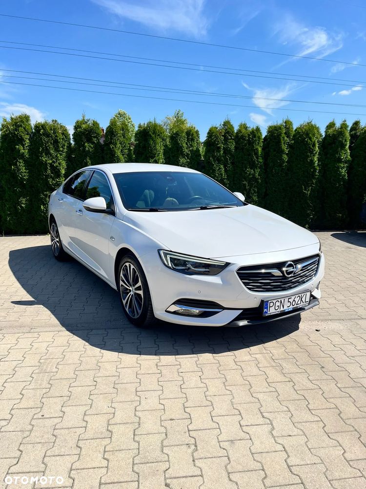 Opel Insignia CT 2.0 T 4x4 Exclusive S&S - 10