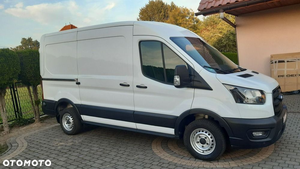 Ford Transit - 20