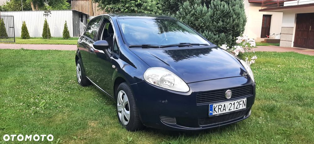 Fiat Grande Punto - 23