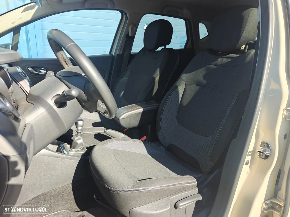 Renault Captur 1.5 dCi Exclusive - 8