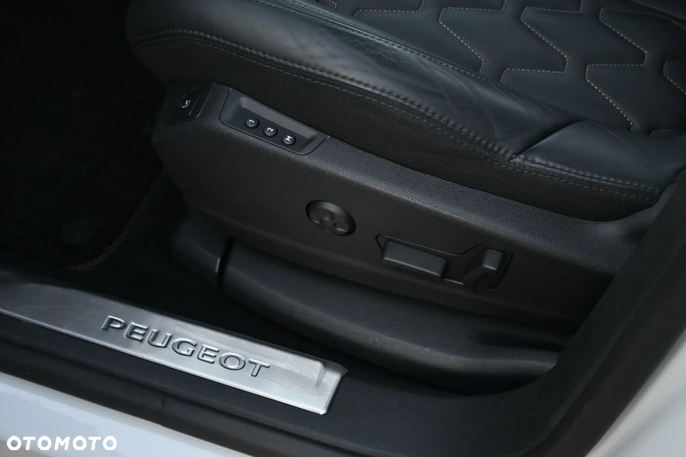 Peugeot 3008 BlueHDi 180 Stop & Start EAT6 GT - 30