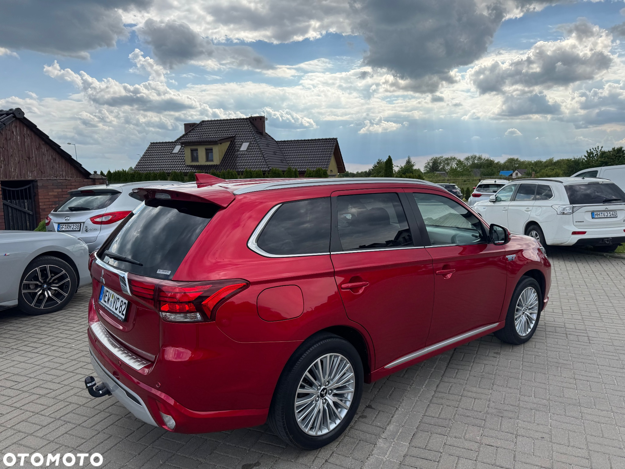 Mitsubishi Outlander 2.4 4WD Plug-In Hybrid Diamant+ - 9