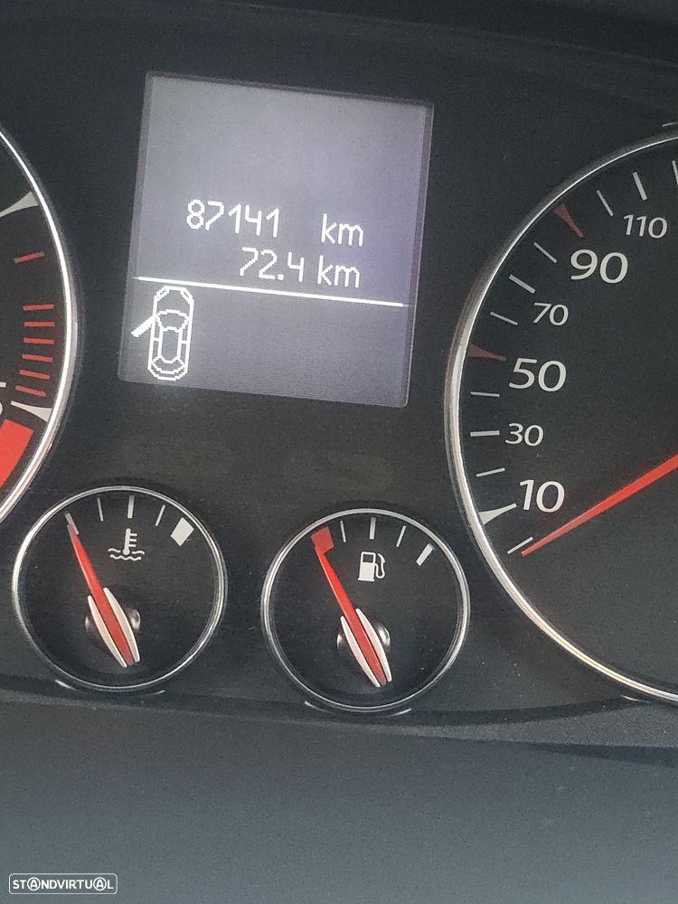 Renault Laguna 1.5 dCi Dynamique S - 26