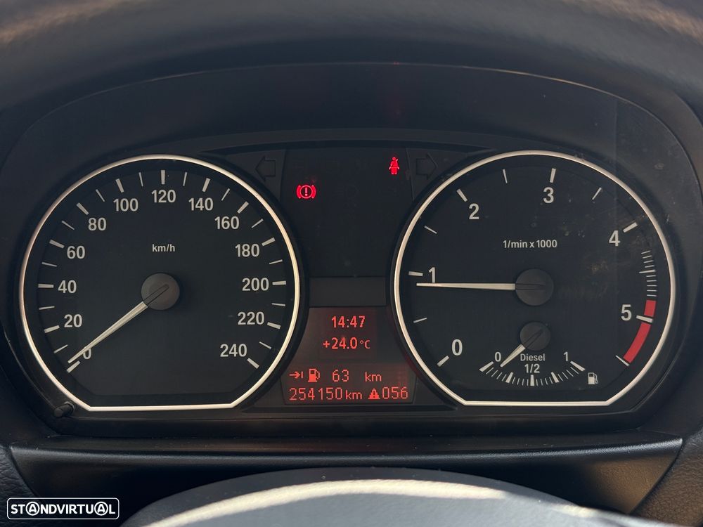 BMW 118 d - 18