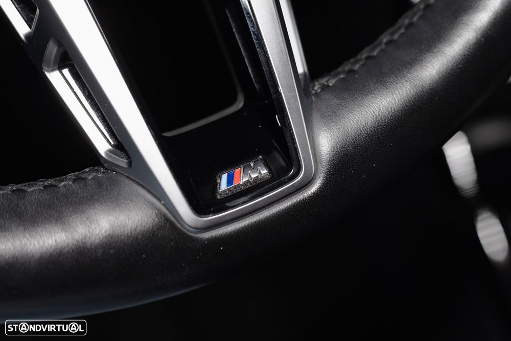 BMW X1 xDrive25e Pack Desportivo M - 36