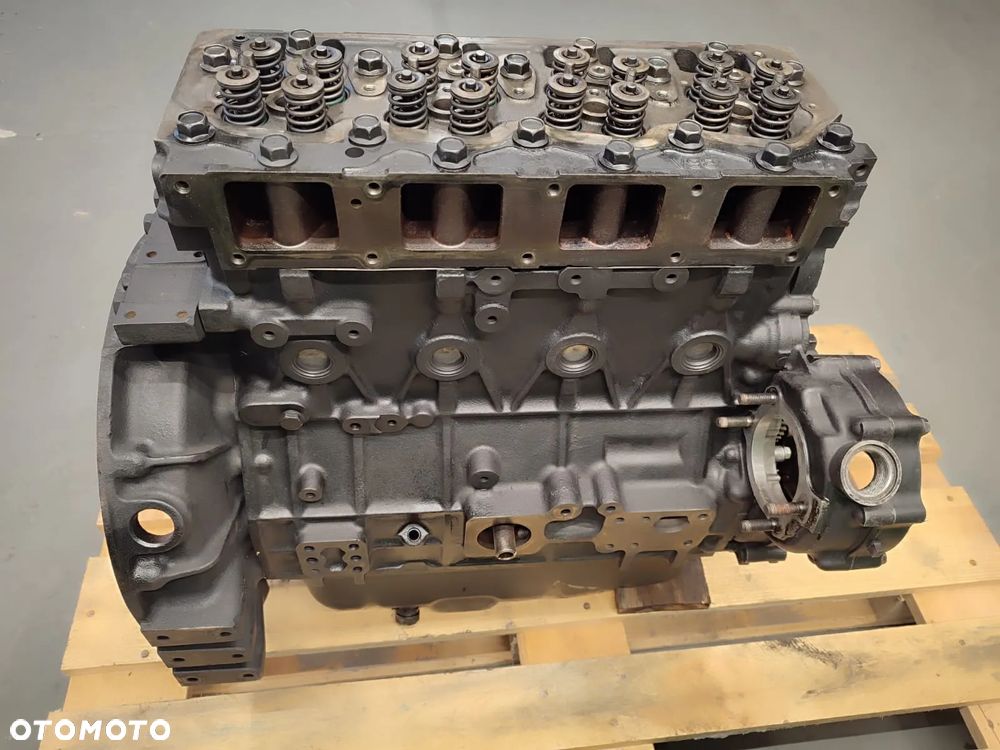 Słupek silnika Komatsu WA95 - 6