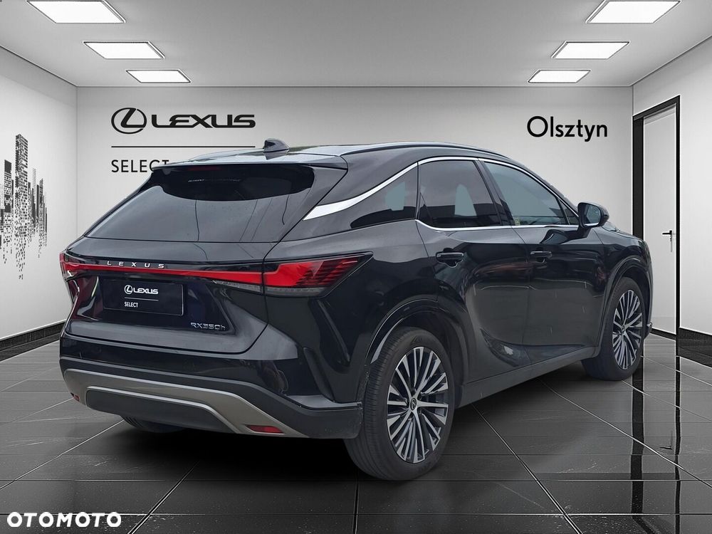 Lexus RX - 8
