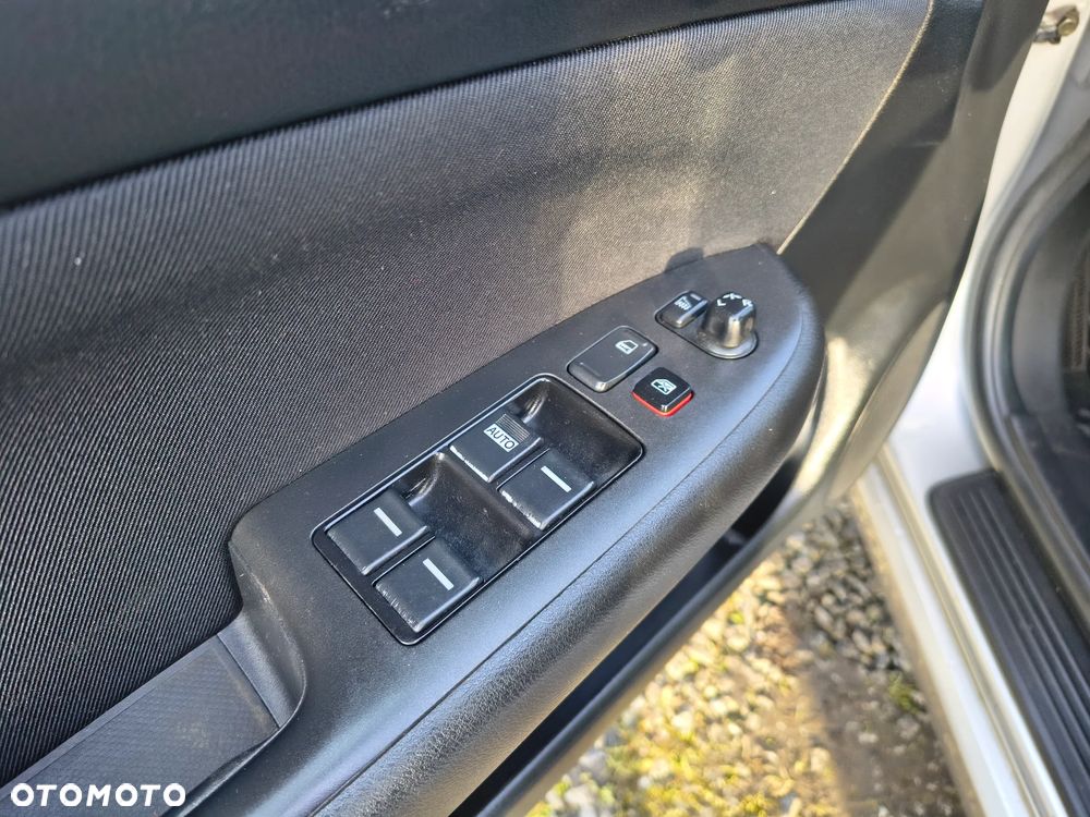 Honda Accord 2.0 i Comfort - 16