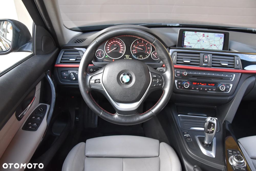 BMW Seria 3 320d Sport Line - 22