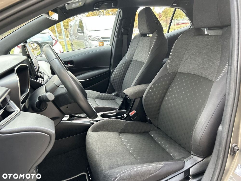 Toyota Corolla 1.8 Hybrid Comfort - 9