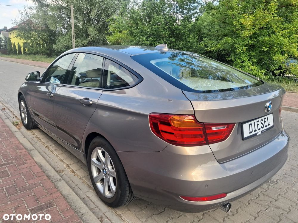 BMW 3GT 318d Luxury Line - 10