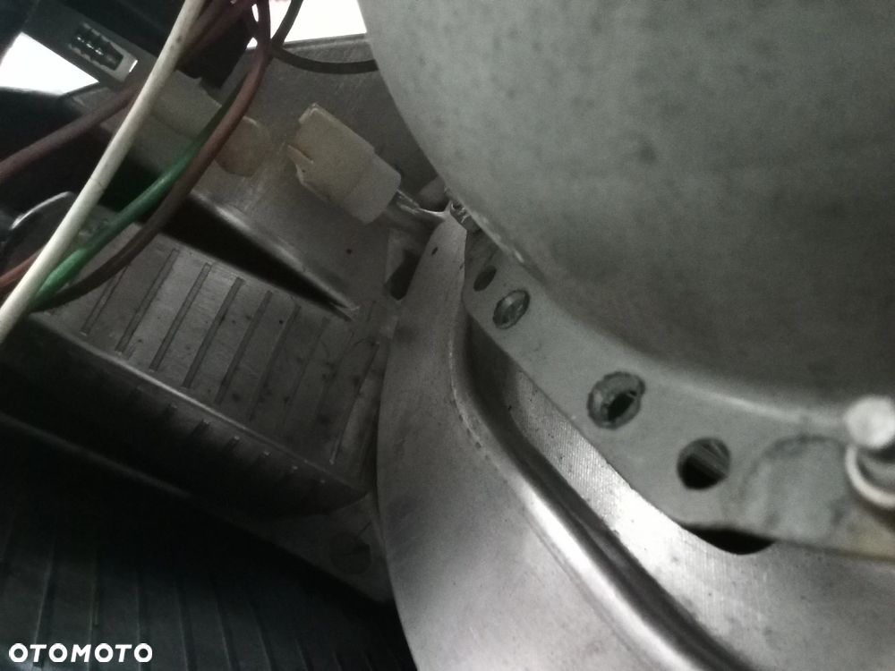 Lampa prawy przód Mercedes W906 Xenon - 12