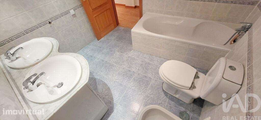 Apartamento T1 em Lousã e Vilarinho de 93,00 m2 - Grande imagem: 5/11