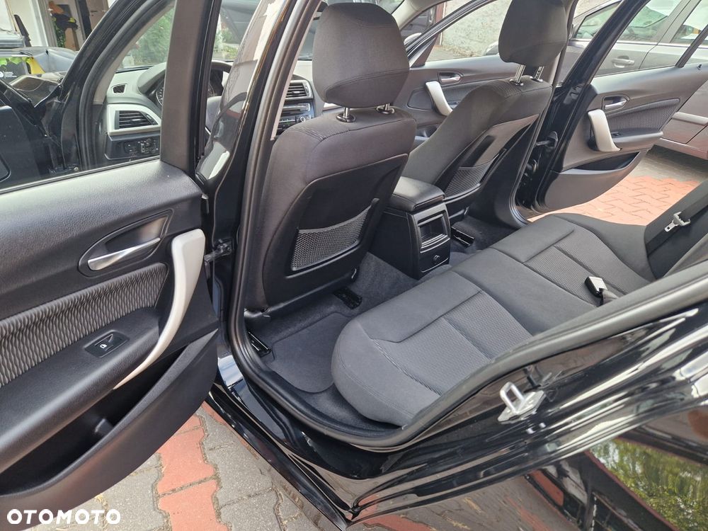 BMW Seria 1 116i Sport Line - 18