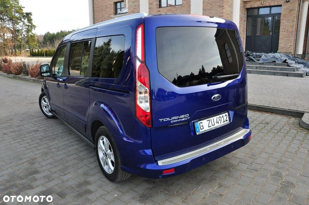 Ford Tourneo Connect - 24