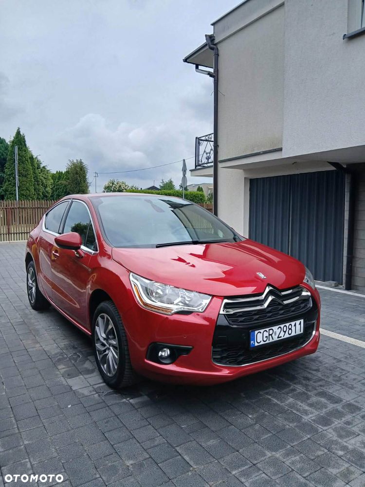 Citroën DS4 HDi 110 SoChic - 3
