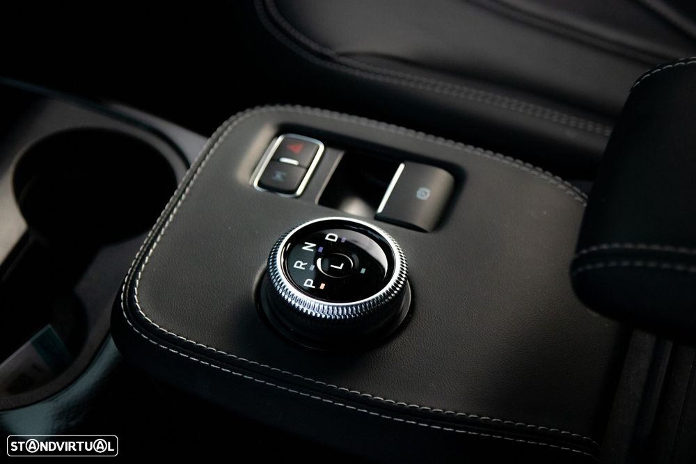 Ford Mustang Mach-E 75.7 kWh Premium AWD - 19