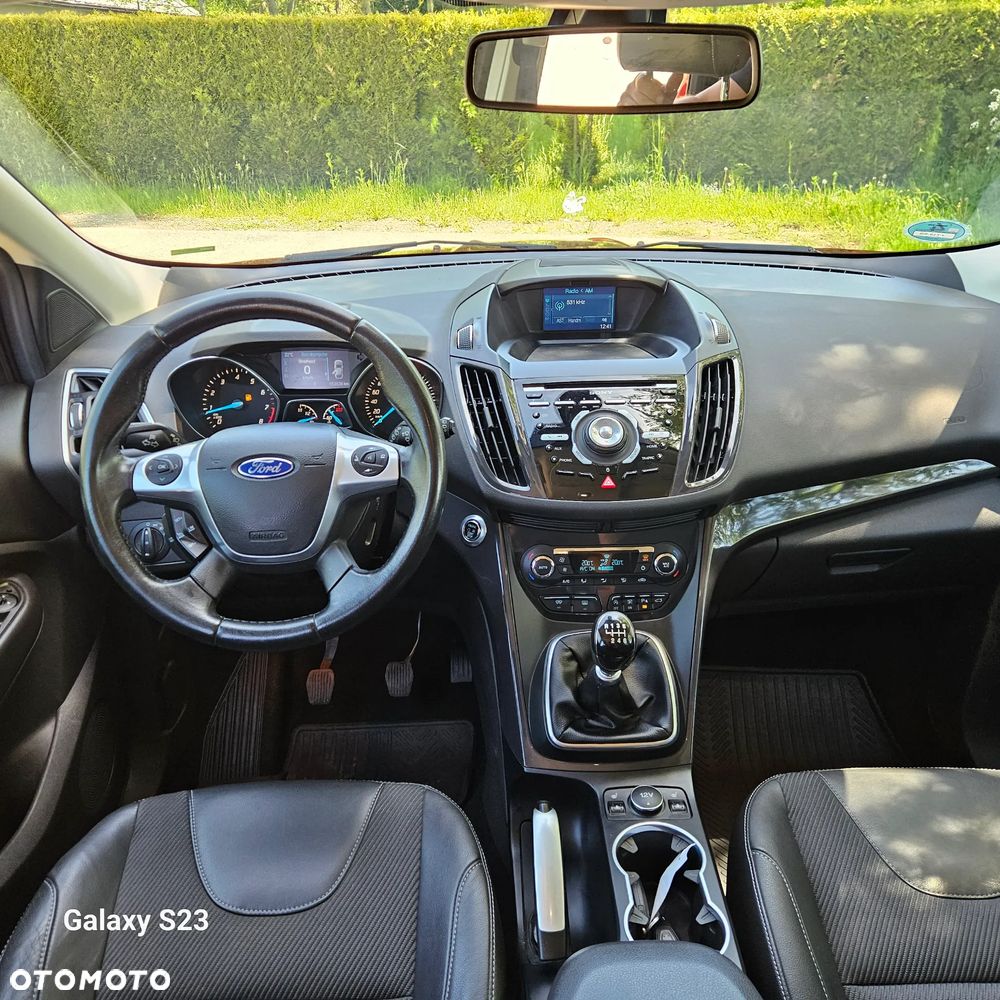 Ford Kuga 1.5 EcoBoost 2x4 Titanium - 20