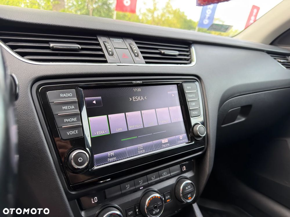 Skoda Octavia 2.0 TDI Style DSG - 19