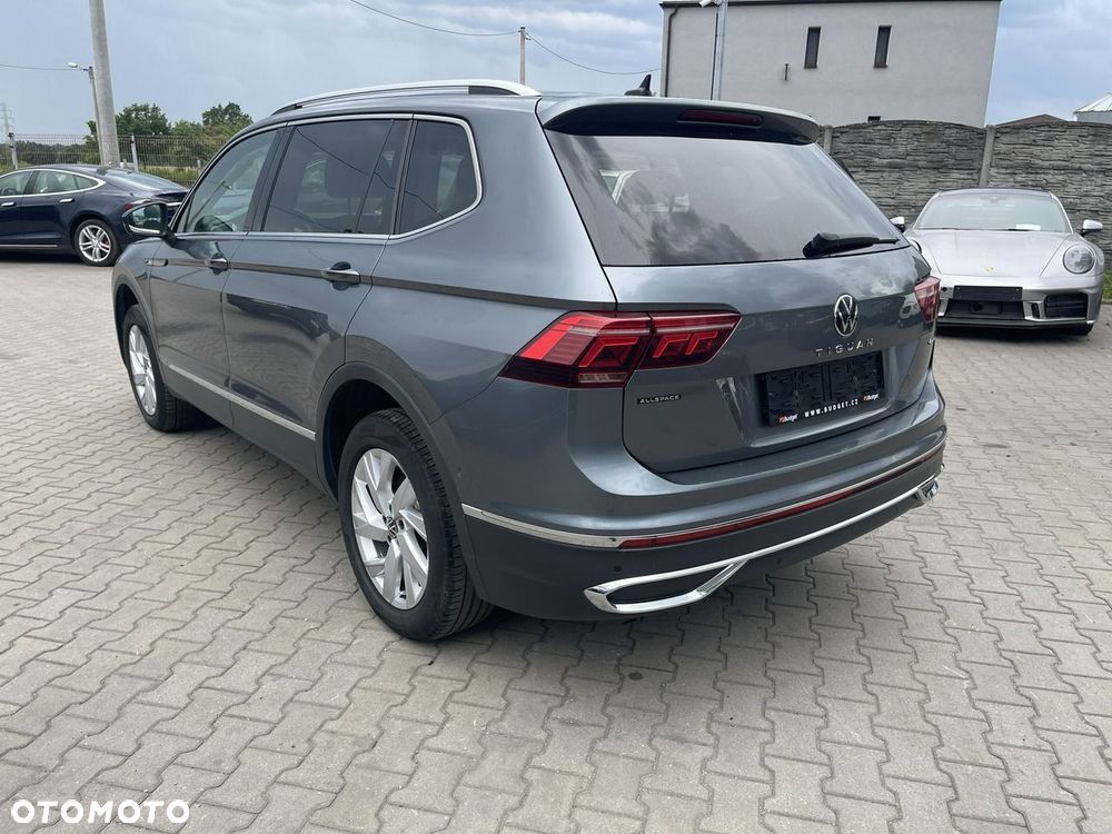 Volkswagen Tiguan Allspace 2.0 TDI 4Mot Elegance DSG - 3