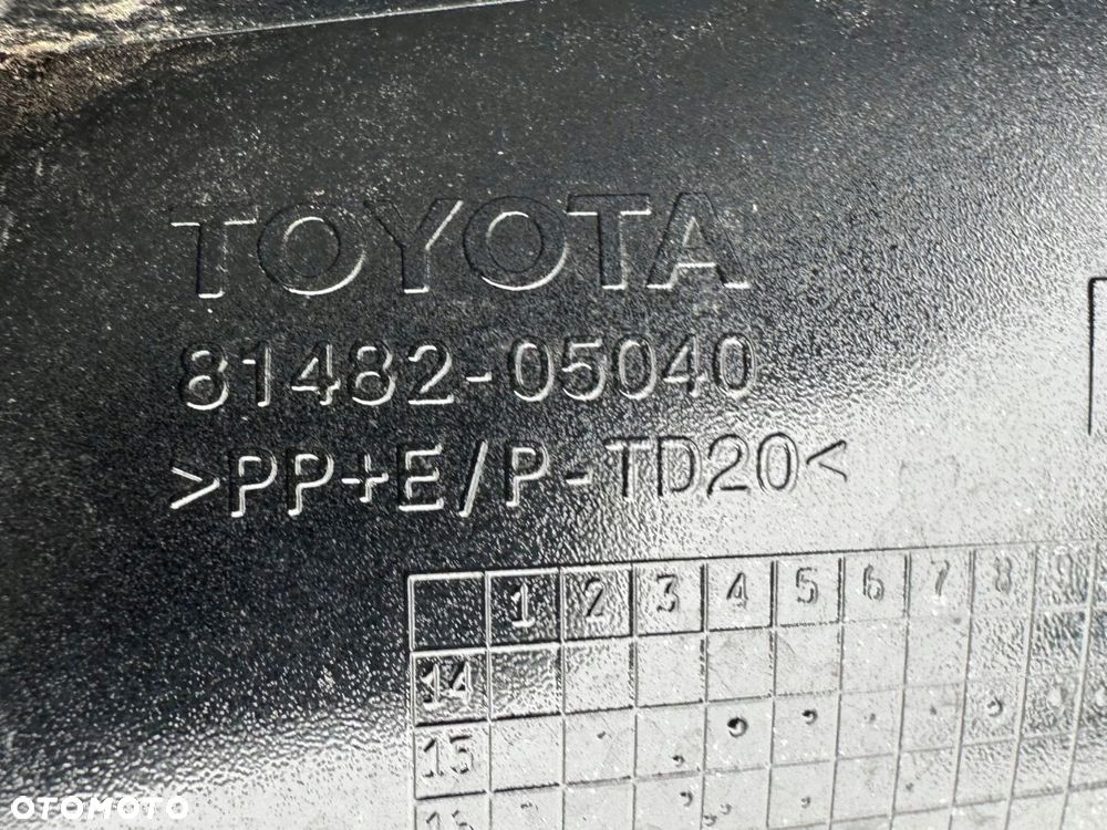 toyota avensis t27 81482-05040 kratka - 6