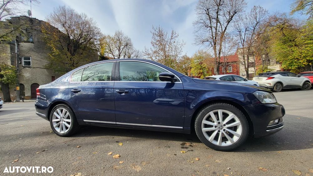 Volkswagen Passat 2.0 TDI DSG Highline - 4
