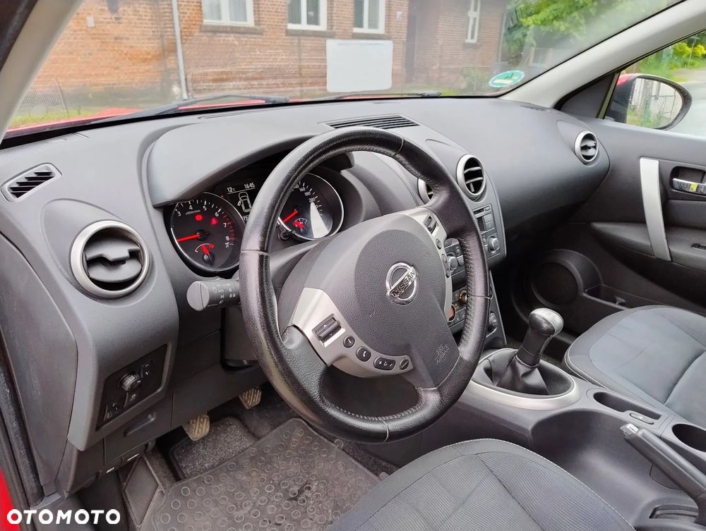 Nissan Qashqai 1.6 visia - 7