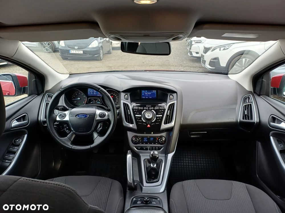 Ford Focus 1.6 EcoBoost Start-Stopp-System Titanium - 26