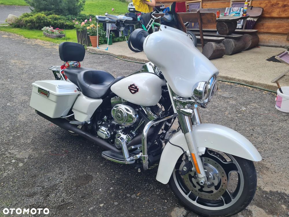 Harley-Davidson Touring Street Glide - 5