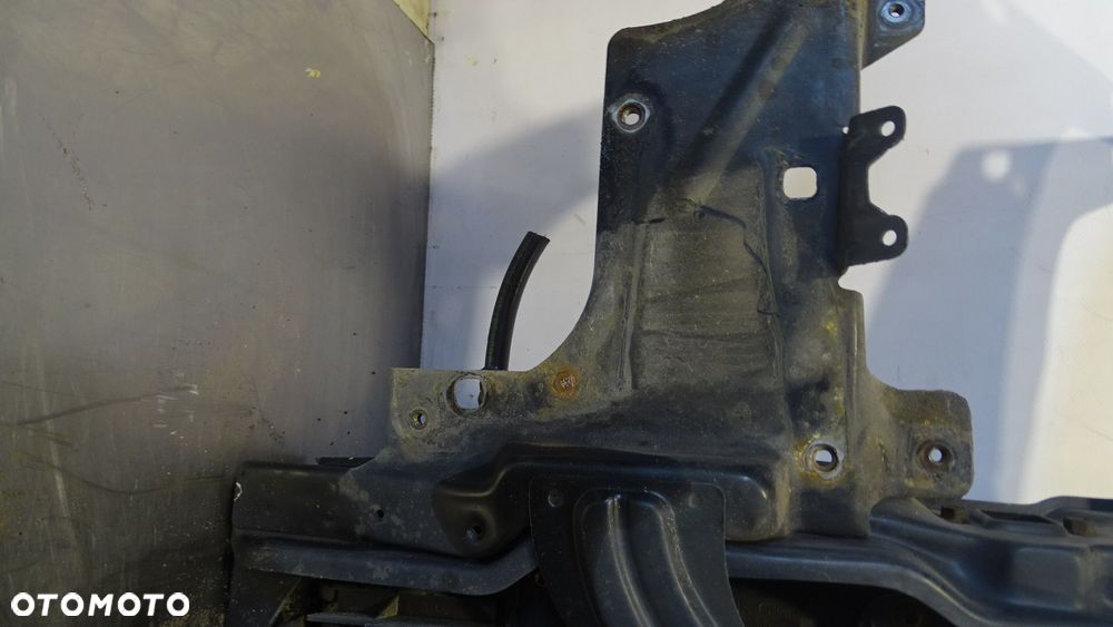 PAS PRZEDNI SEAT TOLEDO II 1.6 - 6