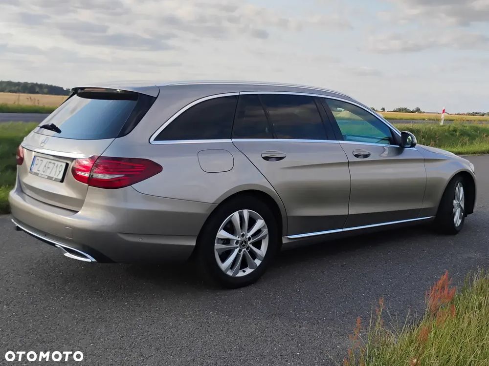 Mercedes-Benz Klasa C 220 d 4Matic 9G-TRONIC Avantgarde - 9