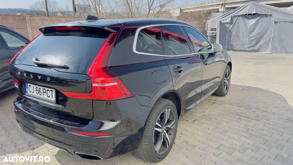 Volvo XC 60 D5 AWD R-Design - 3