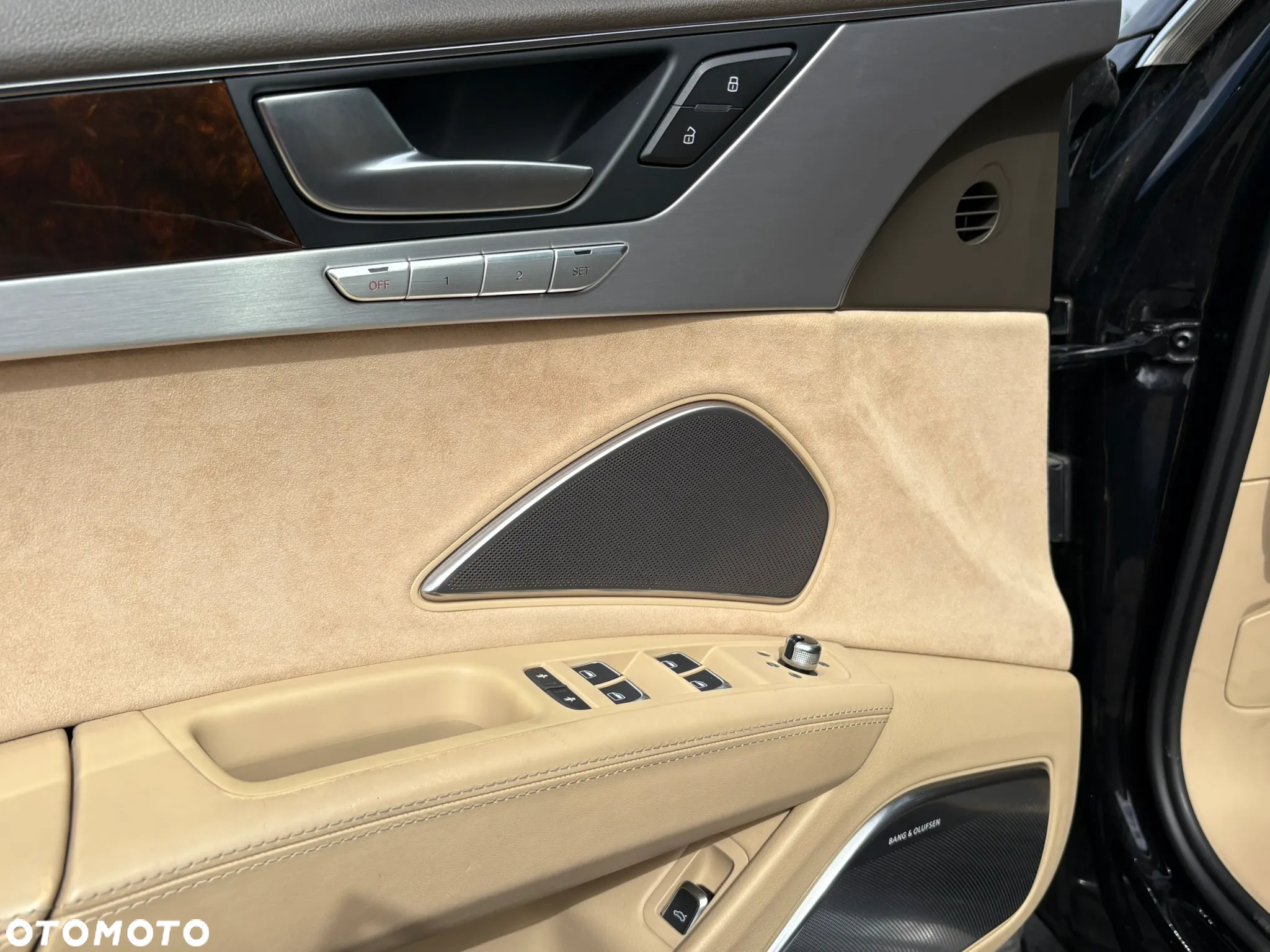 Audi A8 4.0 TFSI L Quattro - 14