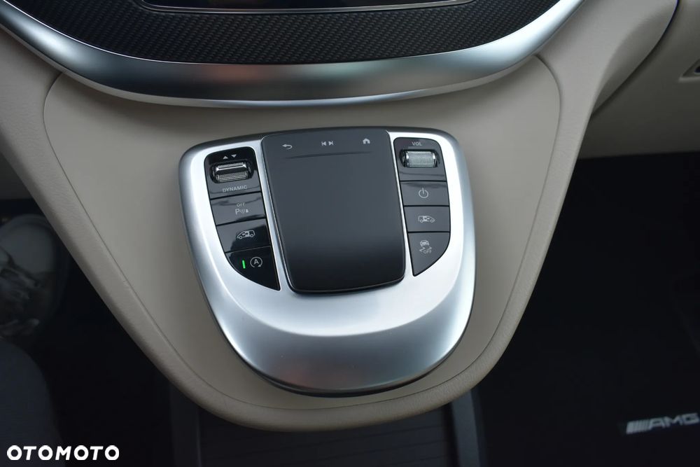 Mercedes-Benz Klasa V 300 d 4-Matic Exclusive 9G-Tronic (d³ugi) - 24